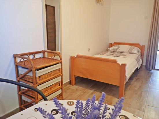 Apartmán Severní Dalmácie - Starigrad Paklenica DA 8337 N1