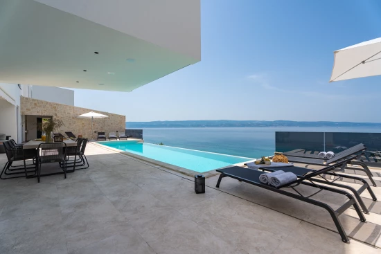 Vila Střední Dalmácie - Omiš DA 8342 N1