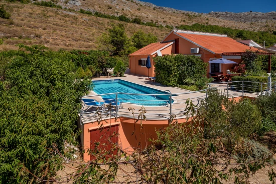 Domek Střední Dalmácie - Podstrana DA 8346 N1