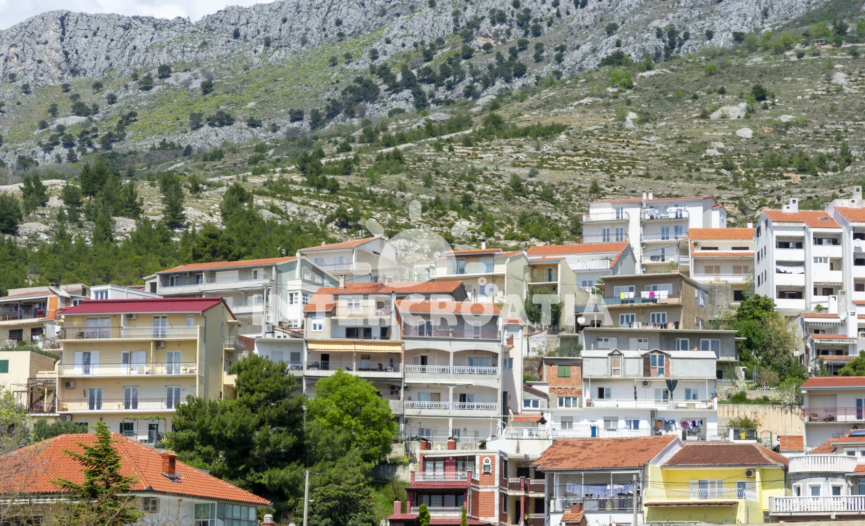 Apartmán Střední Dalmácie - Dugi Rat DA 8350 N1