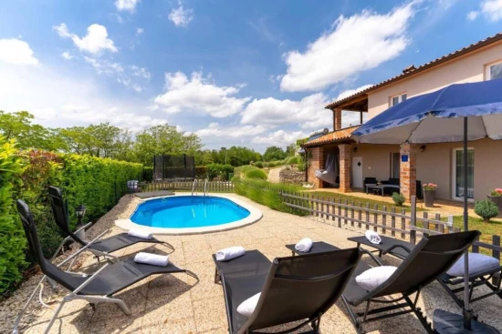 Domek Istrie - Oprtalj IS 7149 N1