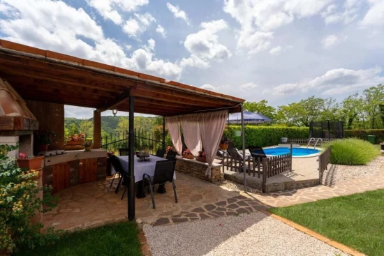 Domek Istrie - Oprtalj IS 7149 N1