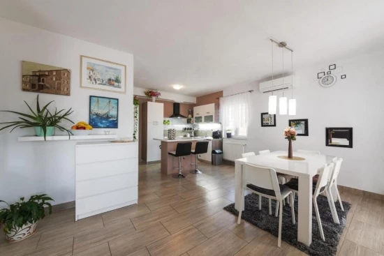 Domek Istrie - Oprtalj IS 7149 N1