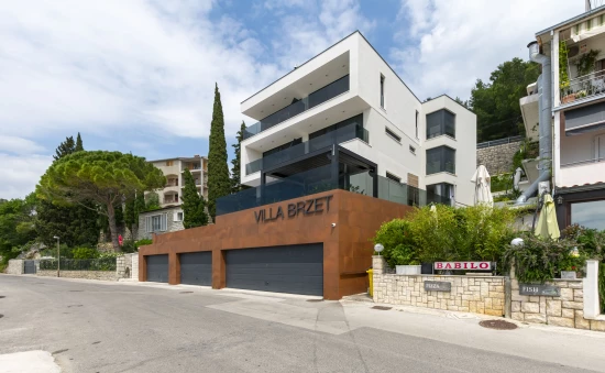 Apartmán Střední Dalmácie - Omiš DA 8362 N2