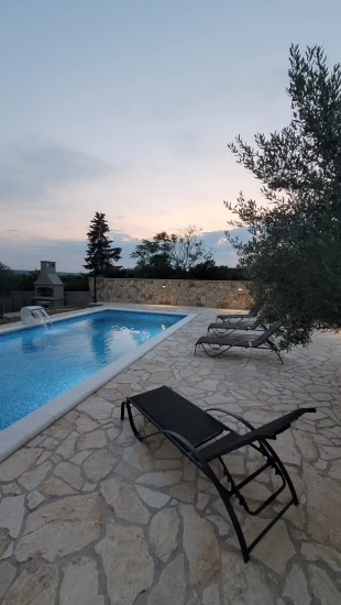 Domek Severní Dalmácie - Kakma DA 8365 N1