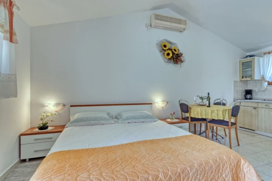 Domek Istrie - Banjole IS 7156 N1