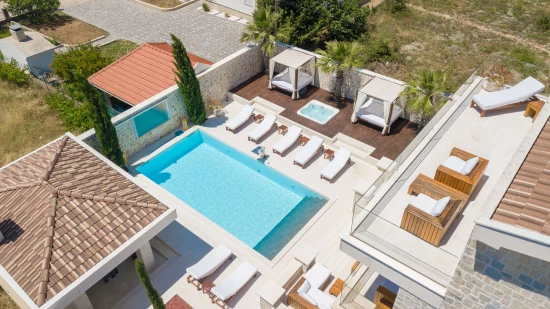 Vila Severní Dalmácie - Kakma DA 8374 N1