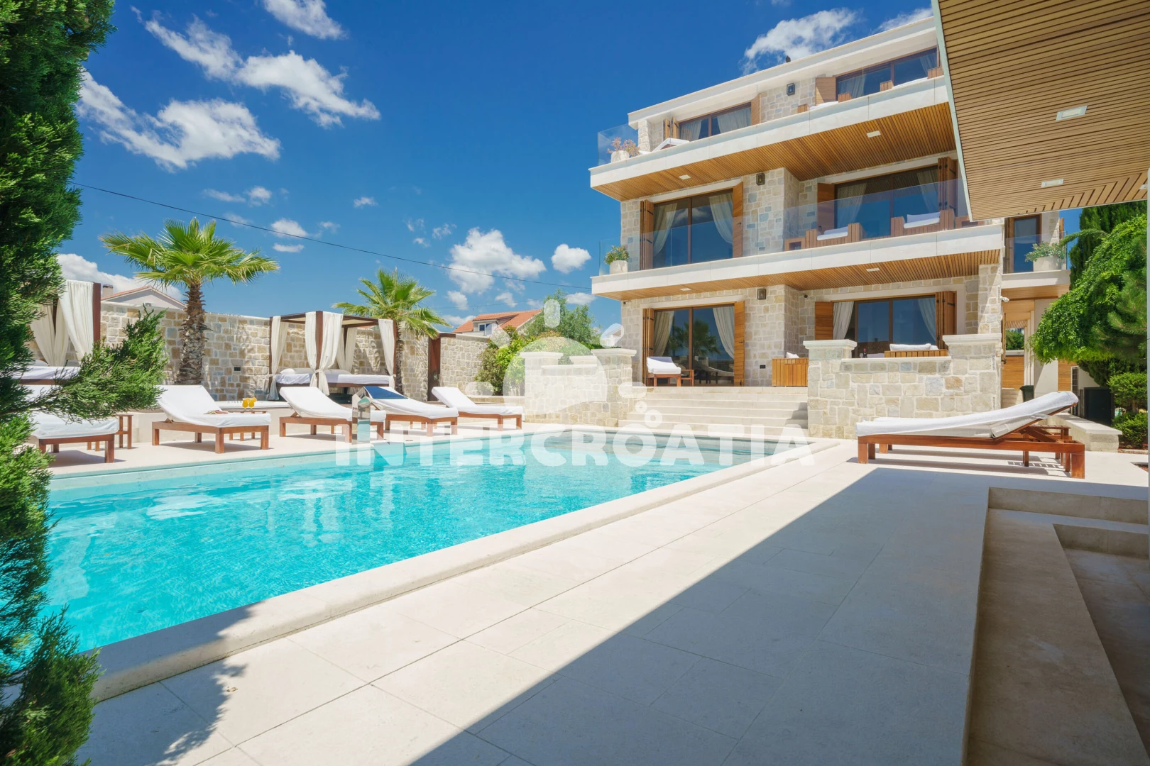 Vila Severní Dalmácie - Kakma DA 8374 N1