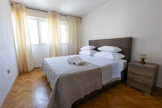 Apartmán Střední Dalmácie - Omiš DA 8376 N1