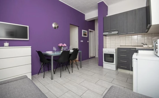 Apartmán Střední Dalmácie - Jesenice DA 8380 N1