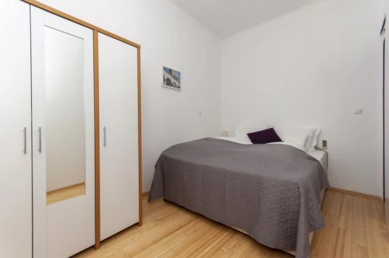 Apartmán Střední Dalmácie - Jesenice DA 8380 N1
