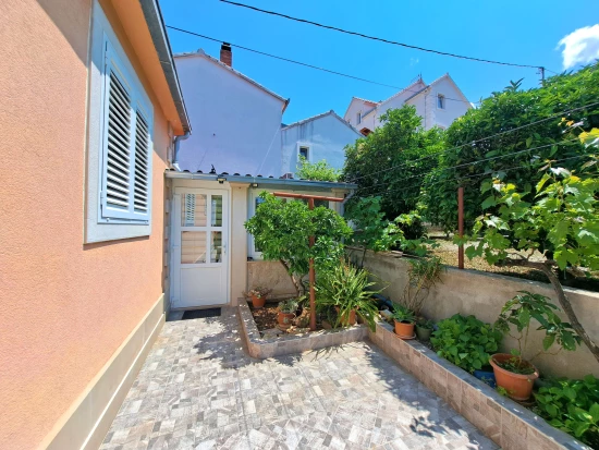 Apartmán Ostrov Brač - Supetar OS 10215 N1