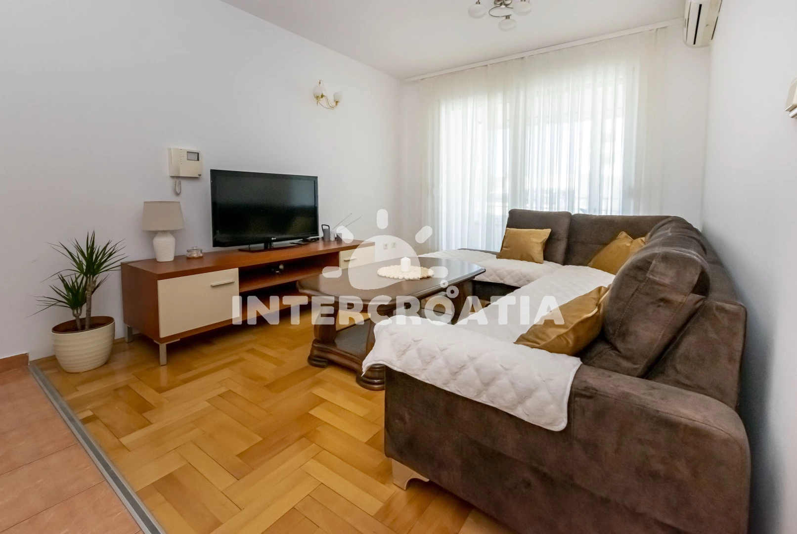 Apartmán Střední Dalmácie - Split DA 8385 N1