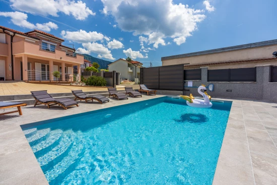 Vila Kvarner - Tribalj (Crikvenica) KV 7592 N1