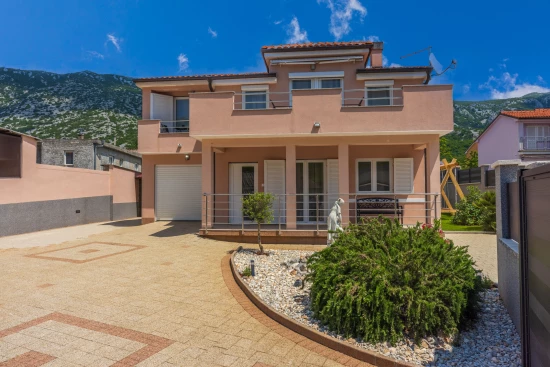 Vila Kvarner - Tribalj (Crikvenica) KV 7592 N1