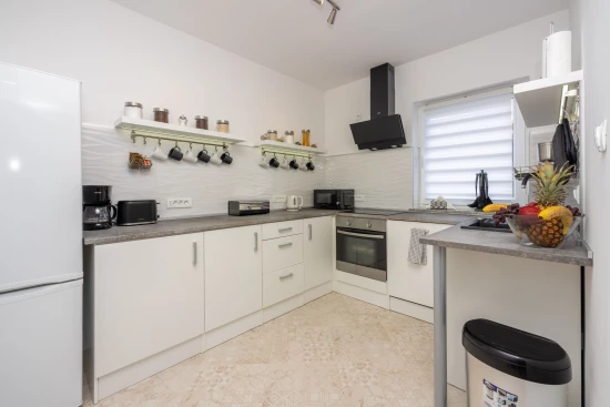 Vila Kvarner - Tribalj (Crikvenica) KV 7592 N1