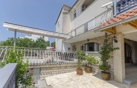 Apartmán Severní Dalmácie - Tribunj (Vodice) DA 8394 N1