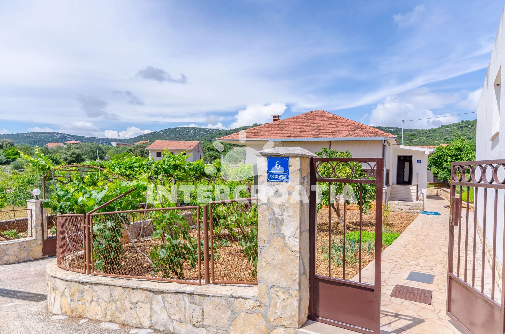 Apartmán Střední Dalmácie - Vinišće DA 8401 N1