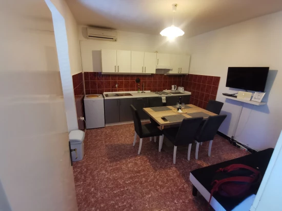 Domek Ostrov Pag - Novalja OS 10233 N1