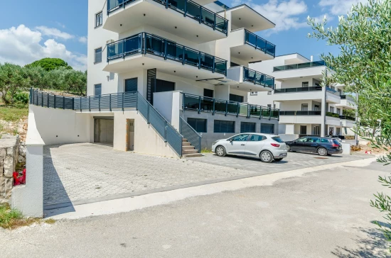 Apartmán Střední Dalmácie - Okrug Gornji DA 8408 N1