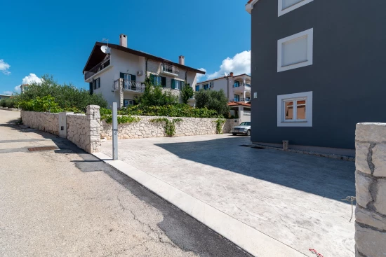 Apartmán Střední Dalmácie - Okrug Gornji DA 8411 N1