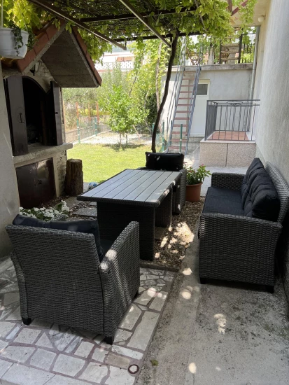 Apartmán Střední Dalmácie - Kaštela DA 8418 N1