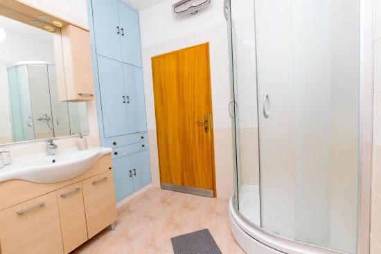 Apartmán Střední Dalmácie - Kaštela DA 8418 N1