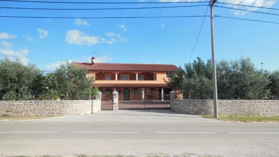 Apartmán Istrie - Buje IS 7162 N1