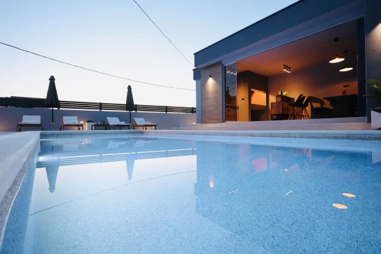 Apartmán Střední Dalmácie - Split DA 8437 N1