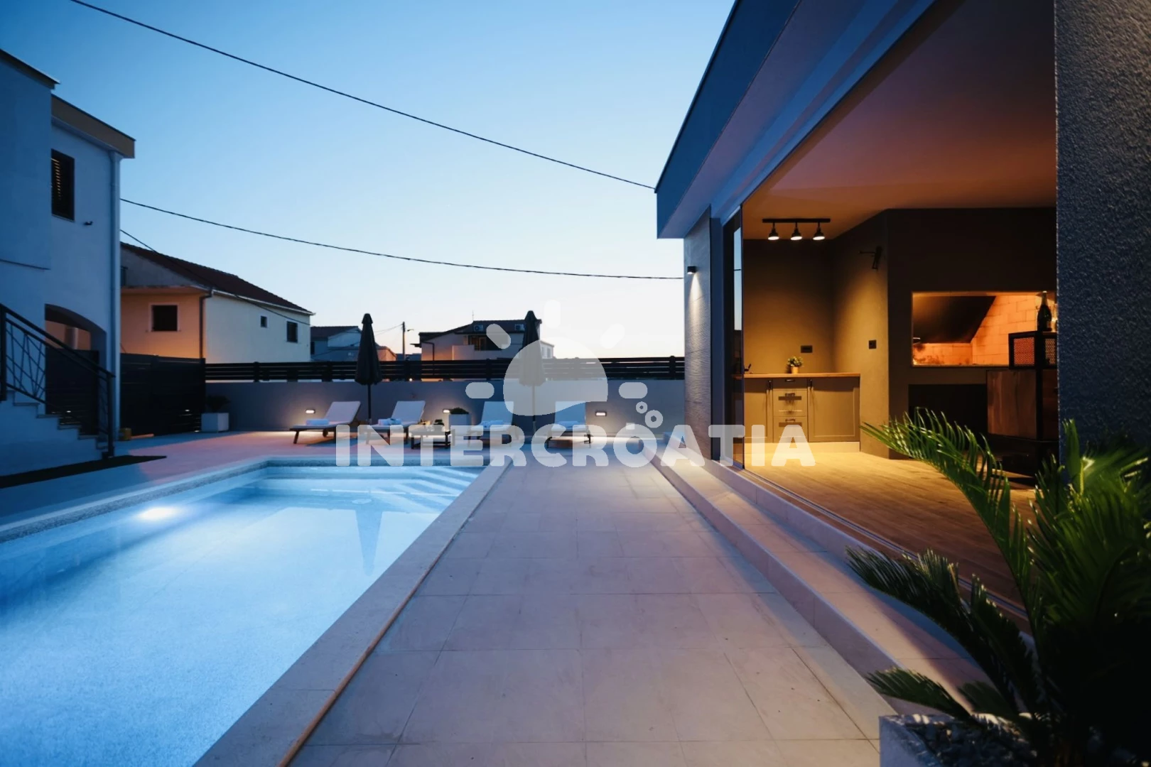 Apartmán Střední Dalmácie - Split DA 8437 N1