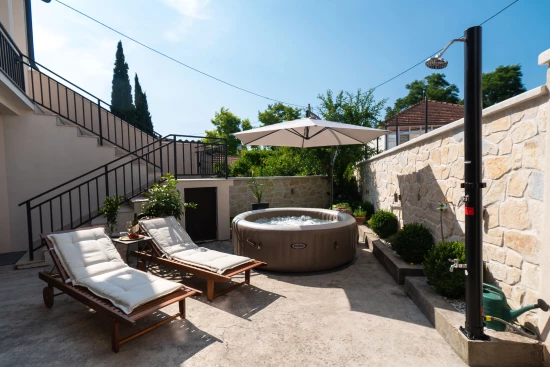 Domek Severní Dalmácie - Skradin DA 8438 N1