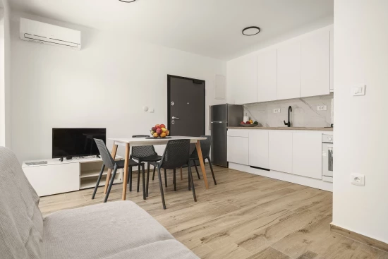 Apartmán Severní Dalmácie - Bilice (Šibenik) DA 8441 N1