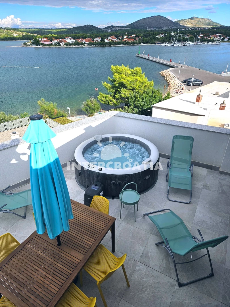 Apartmán Severní Dalmácie - Bilice (Šibenik) DA 8441 N2