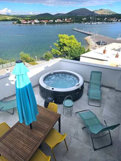 Apartmán Severní Dalmácie - Bilice (Šibenik) DA 8441 N3