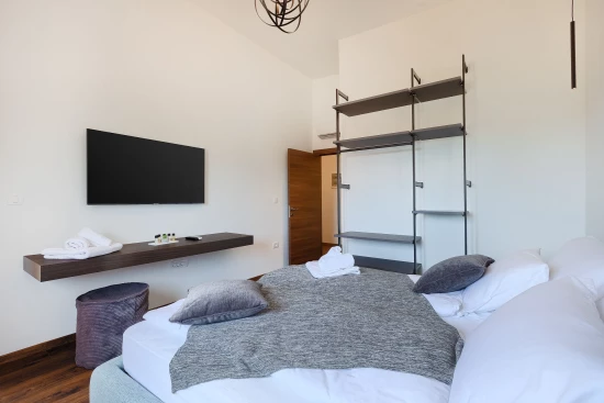 Vila Istrie - Štokovci IS 7169 N1