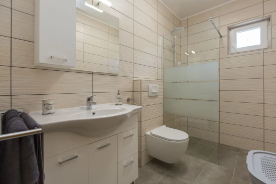 Vila Istrie - Labin (Rabac) IS 7174 N1