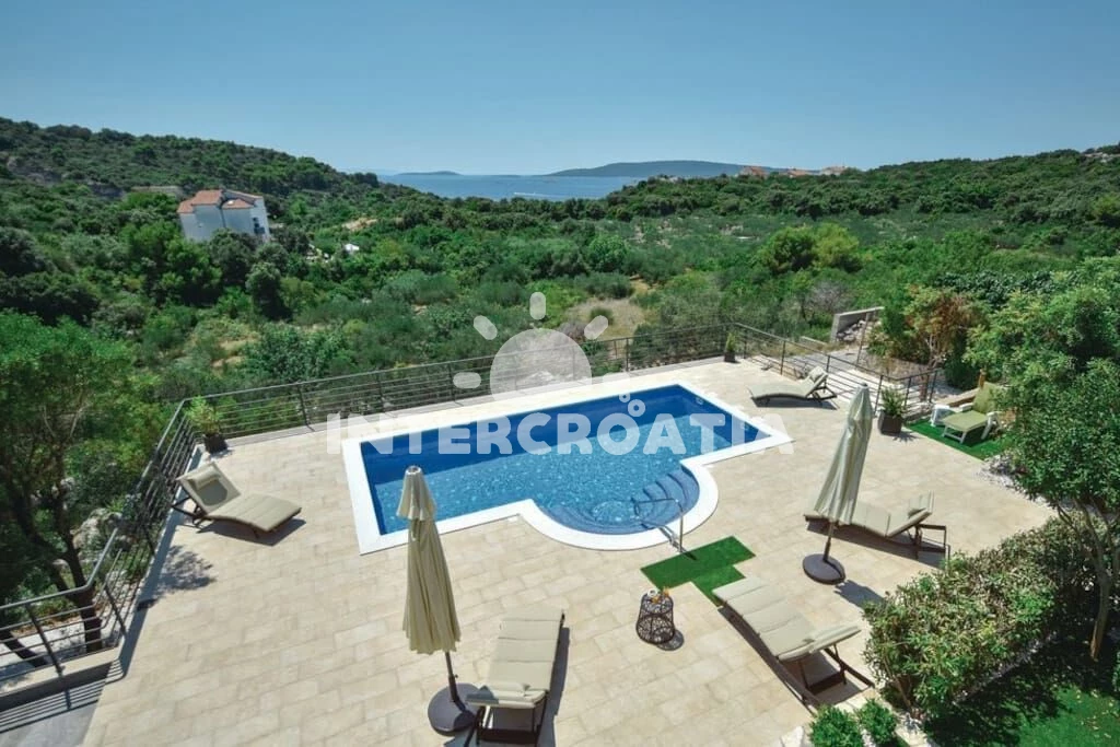 Domek Střední Dalmácie - Okrug Donji DA 8458 N1