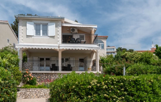 Apartmán Střední Dalmácie - Okrug Gornji DA 8464 N1