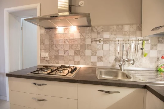 Apartmán Kvarner - Oprič KV 7621 N1