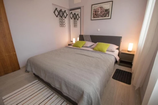 Apartmán Kvarner - Oprič KV 7621 N1