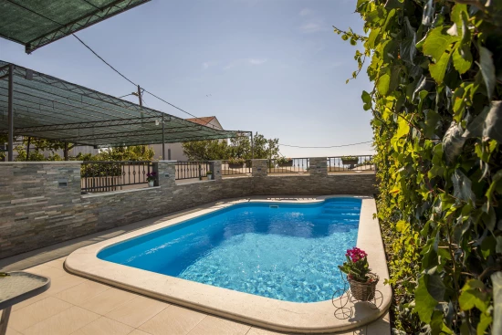 Domek Střední Dalmácie - Podstrana DA 8477 N1