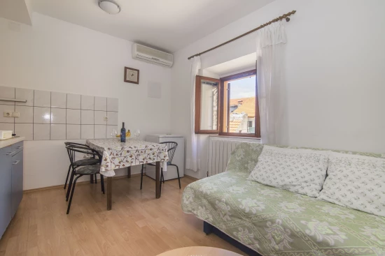 Apartmán Ostrov Hvar - Jelsa OS 10313 N1