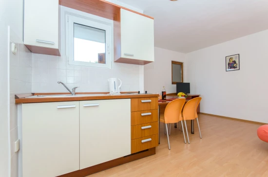 Apartmán Střední Dalmácie - Podgora DA 8485 N1