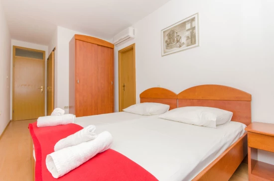 Apartmán Střední Dalmácie - Podgora DA 8485 N2