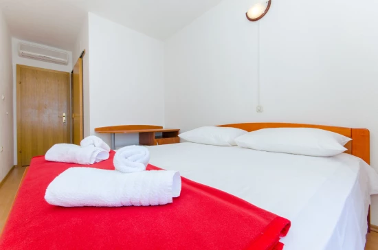 Apartmán Střední Dalmácie - Podgora DA 8486 N1