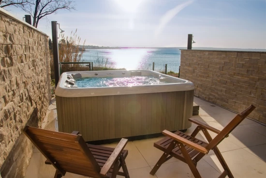 Vila Severní Dalmácie - Privlaka DA 8489 N1