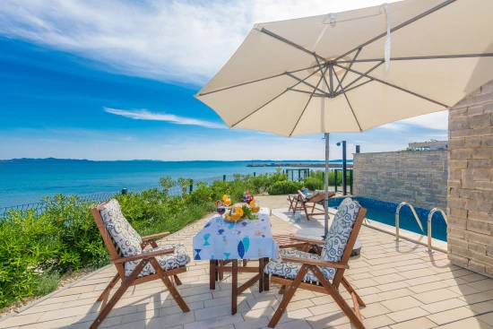 Vila Severní Dalmácie - Privlaka DA 8493 N1