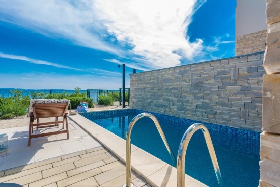 Vila Severní Dalmácie - Privlaka DA 8493 N1