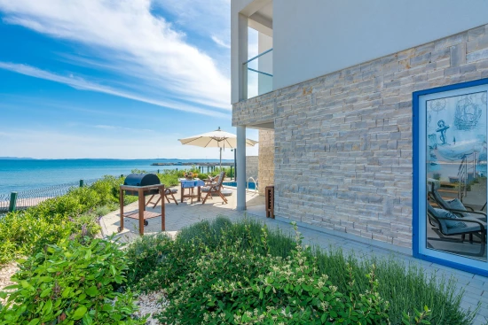 Vila Severní Dalmácie - Privlaka DA 8493 N1