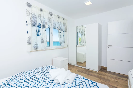 Vila Severní Dalmácie - Privlaka DA 8493 N1